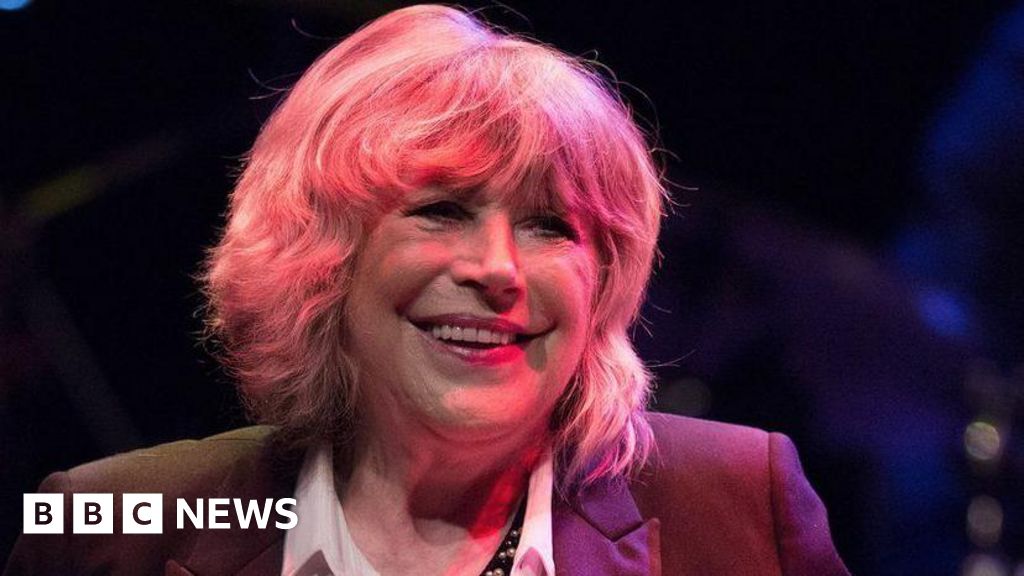 You are currently viewing Marianne Faithfull, the 60s icon who carved her own path