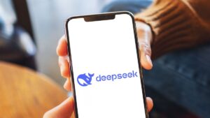 Read more about the article DeepSeek hit by outages – plus all the latest news about the ChatGPT rival