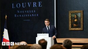 Read more about the article Macron says Mona Lisa to be moved as part of Louvre overhaul