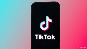 Read more about the article TikTok is back online already