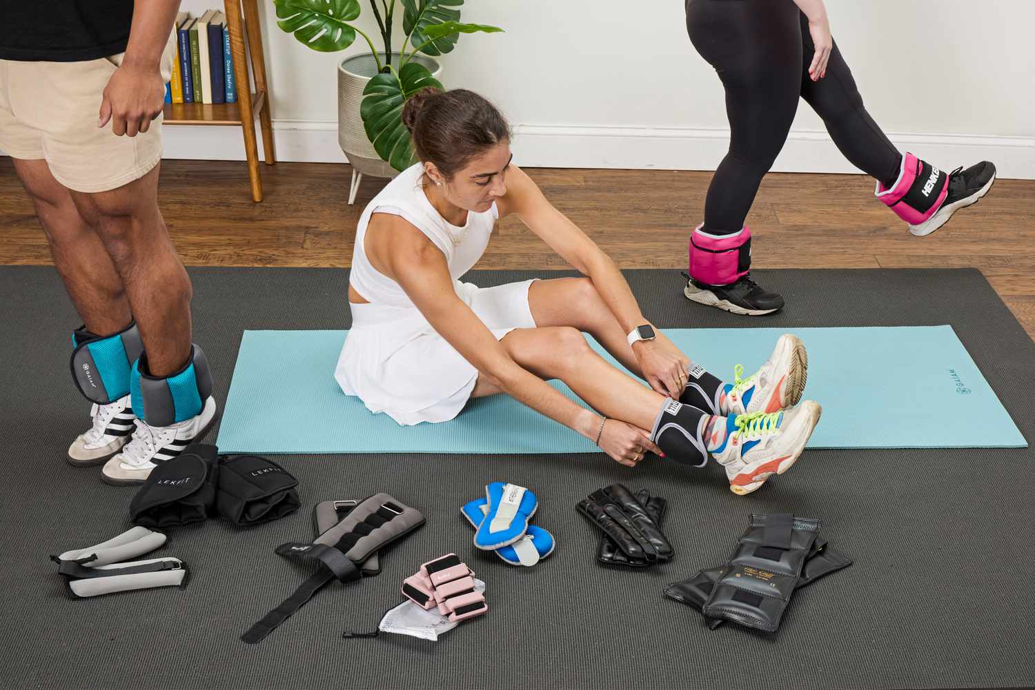 Read more about the article The 10 Best Ankle Weights, Tested