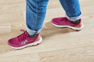 Read more about the article The 13 Best Walking Shoes for Women, Tested