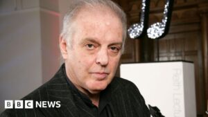 Read more about the article Celebrated conductor Daniel Barenboim confirms Parkinson’s diagnosis