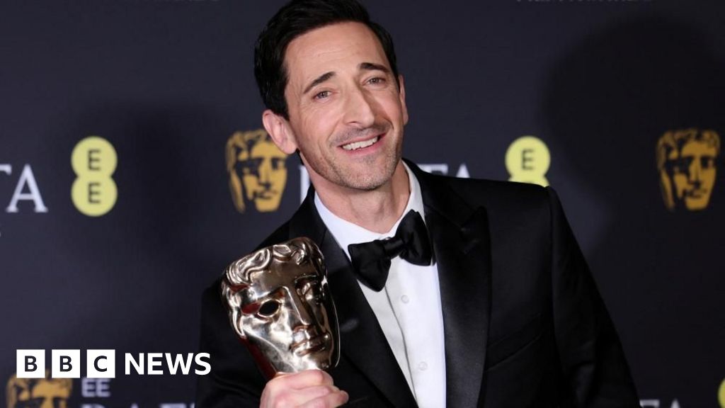 Read more about the article Baftas 2025: Watch the big moments in 100 seconds