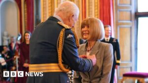 Read more about the article Anna Wintour tells King Charles she has no plans to stop working