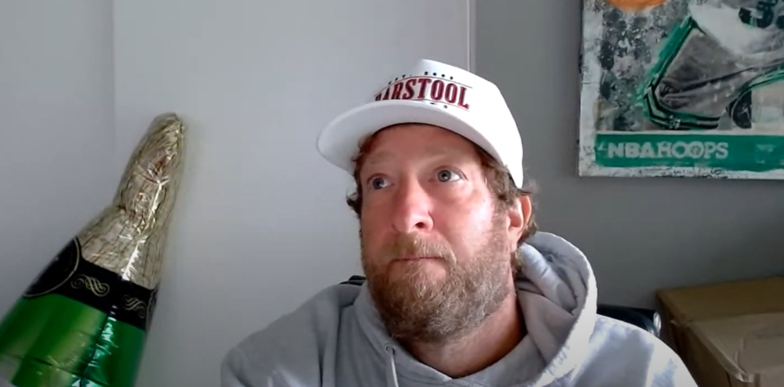 Read more about the article Barstool’s Portnoy Buys The XRP Dip: Drops $1 Million Bet