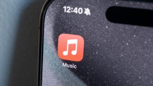 Read more about the article Apple Music just got cheaper ahead of Spotify’s rumored price hikes