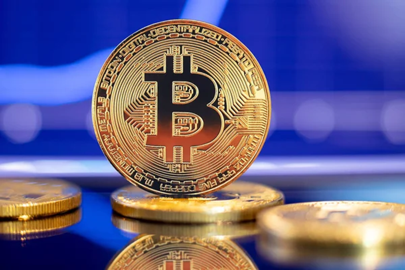 Read more about the article Bitcoin Next’s Move Hinges On $98,000 Price Level, Analyst Says Why