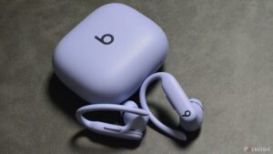 Read more about the article The PowerBeats Pro 2 are a spring must-have